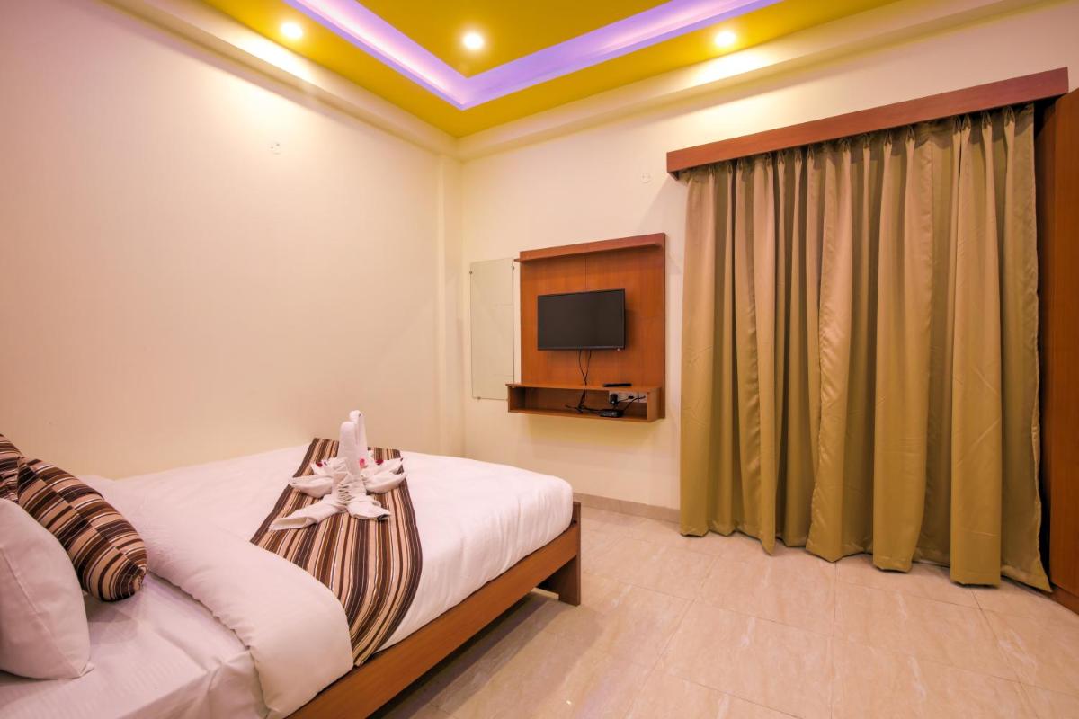 Twin Towers Inn - Housity