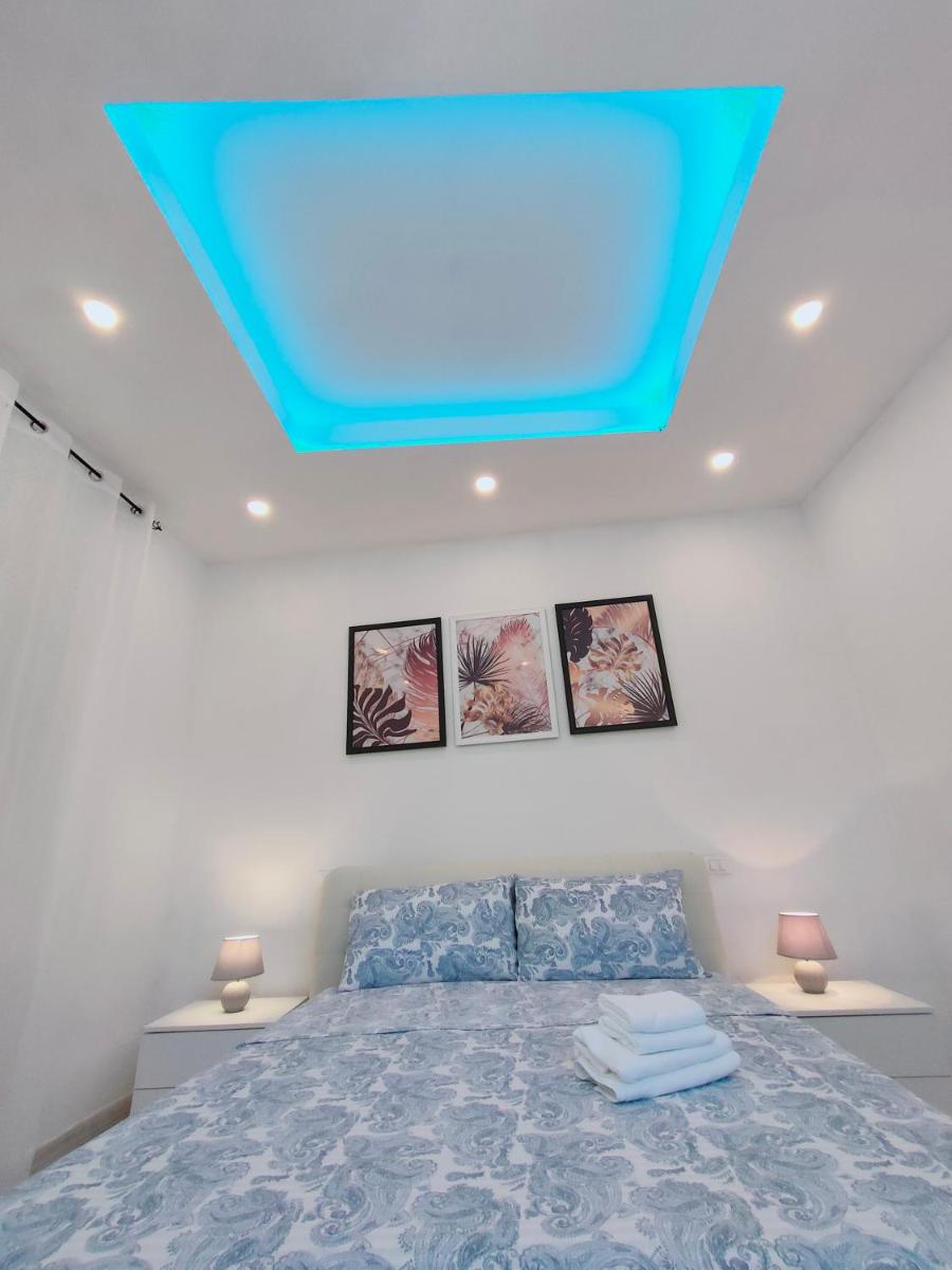 Leni's House - Housity