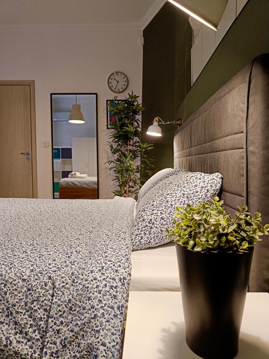 Newly Refurbished Apartment in the City Center - Housity