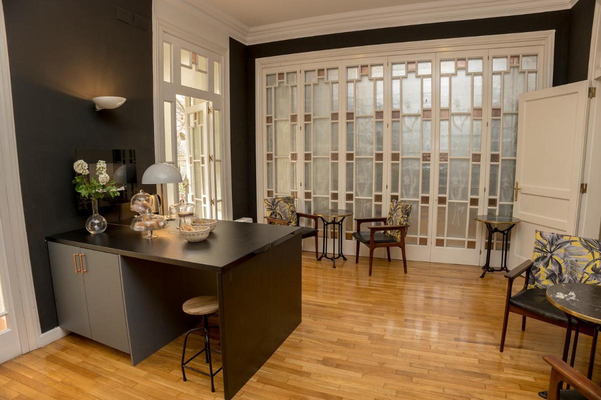 Cami Gallery Barcelona - Housity