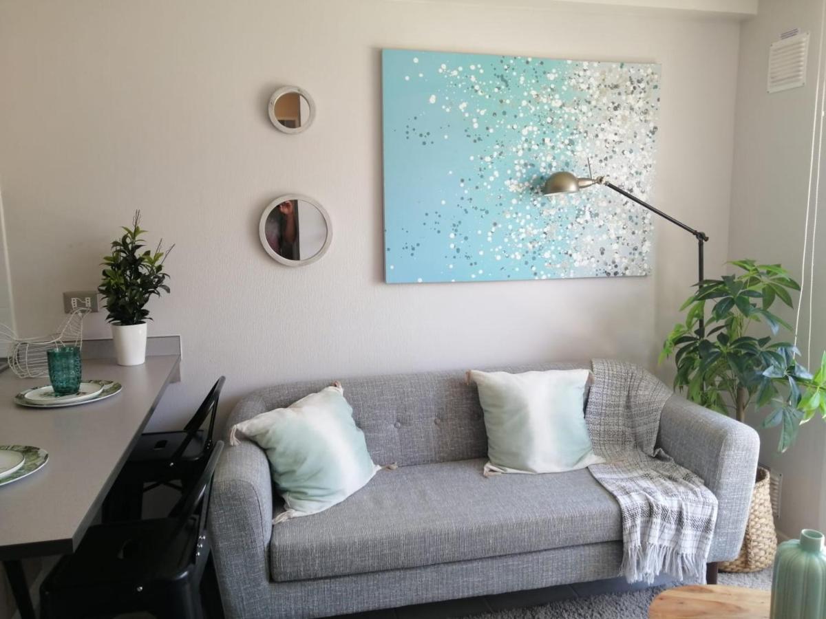 Hermoso departamento con piscina, muy cerca del centro, playas, malls, hipermercado, hospital y clínicas - Housity