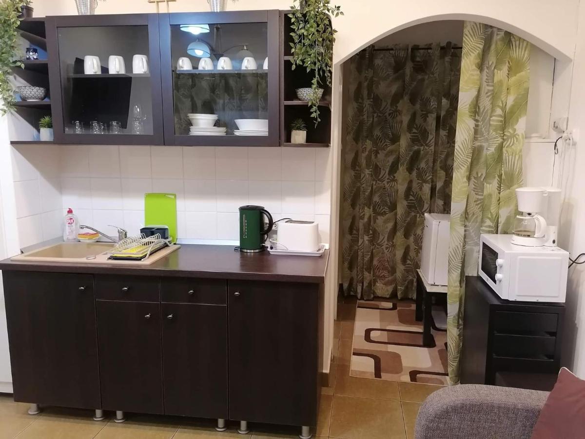 Apartament 6 - Housity