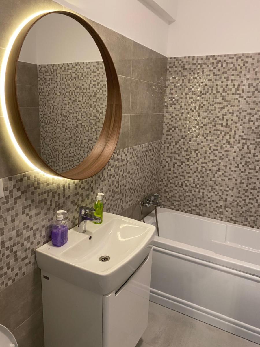 Suitetrails - Sweet and Cozy apartment in Bucharest RO