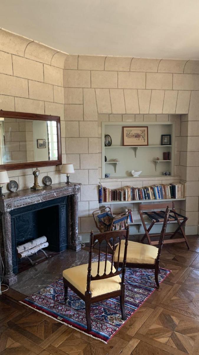 Le Manoir de Beaumarchais - Housity