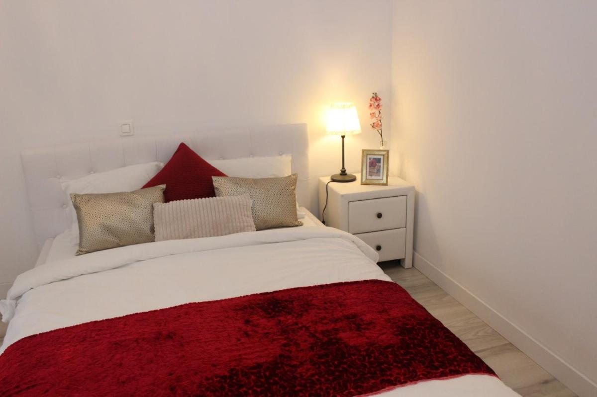 Luxury Studio Dristor - Housity