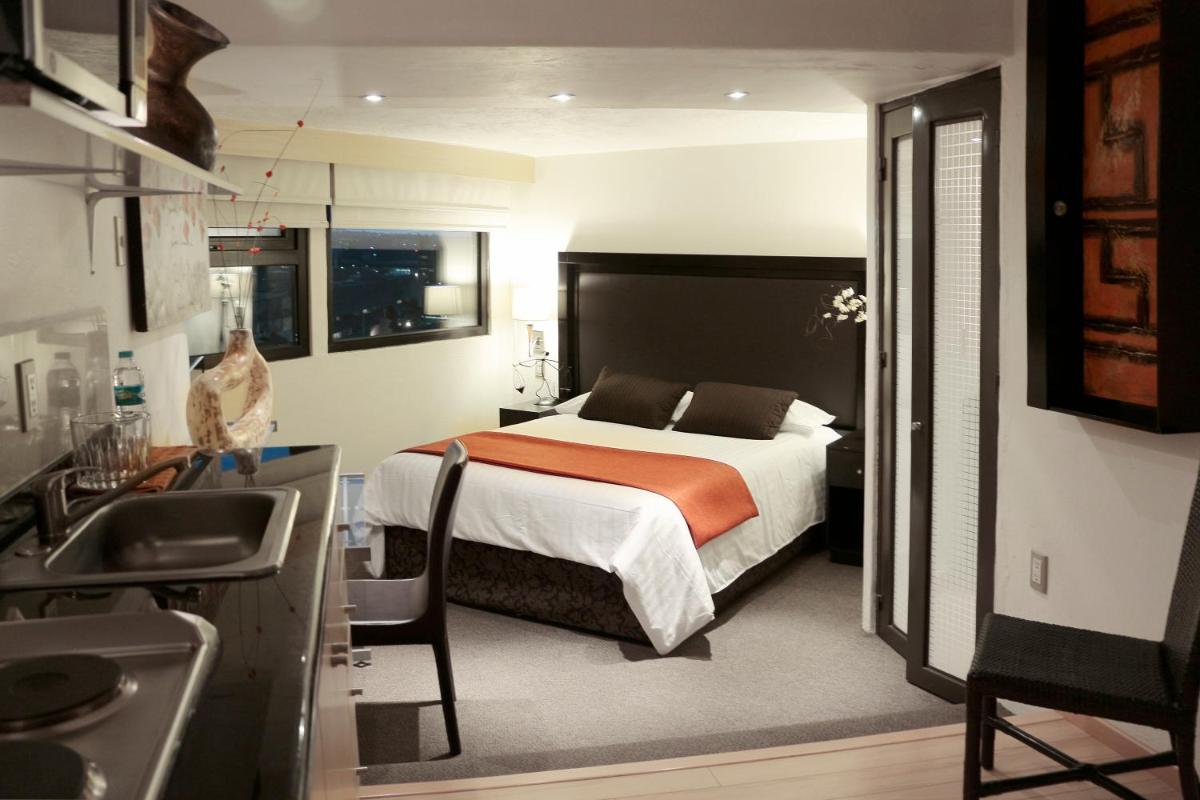 Aztic Hotel and Executive Suites - Housity