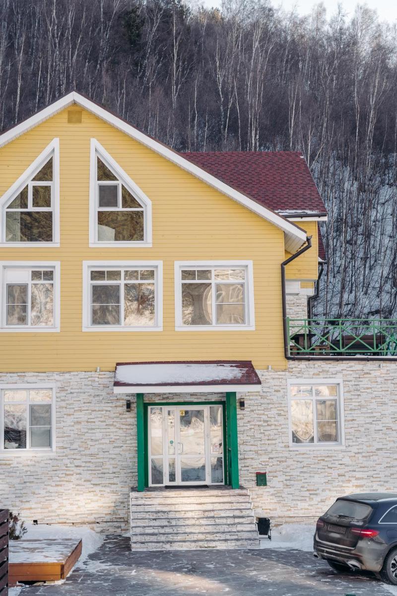 Baikal Khan Hotel Listvyanka - Housity
