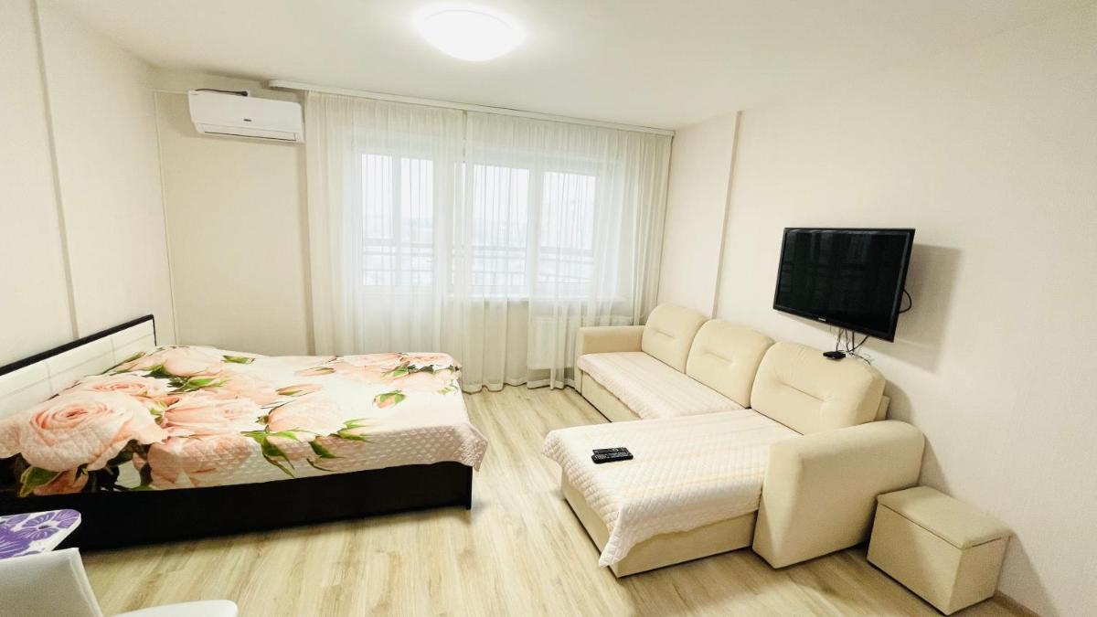 Alisa Apartment - Housity