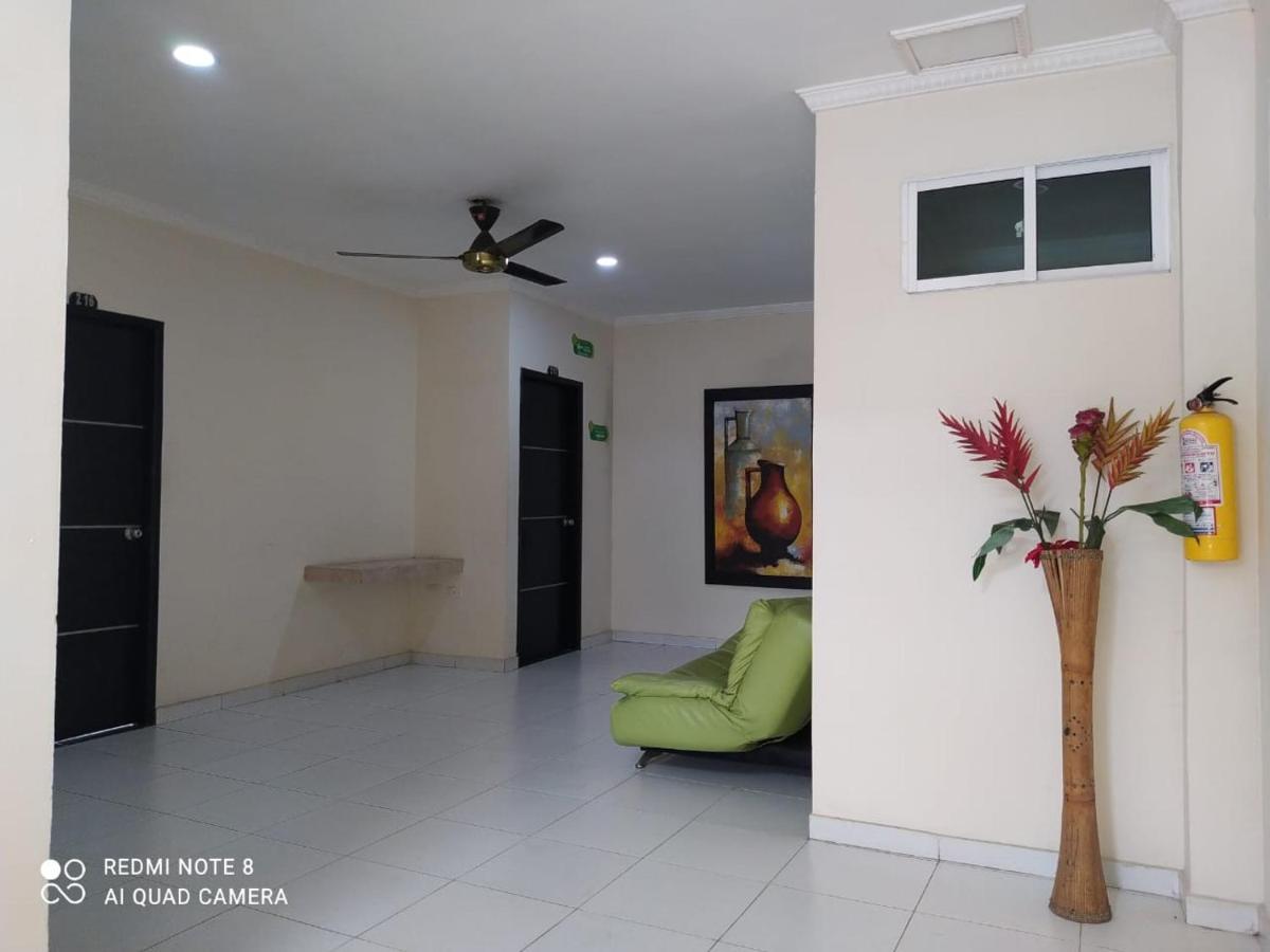 Hotel Calarca N1 - Housity