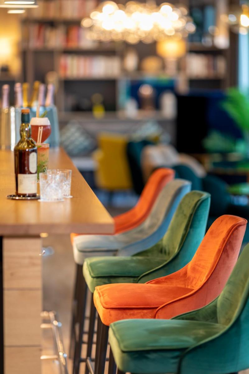 Coin salon dans l'établissement PADJA Hôtel & Spa Vannes