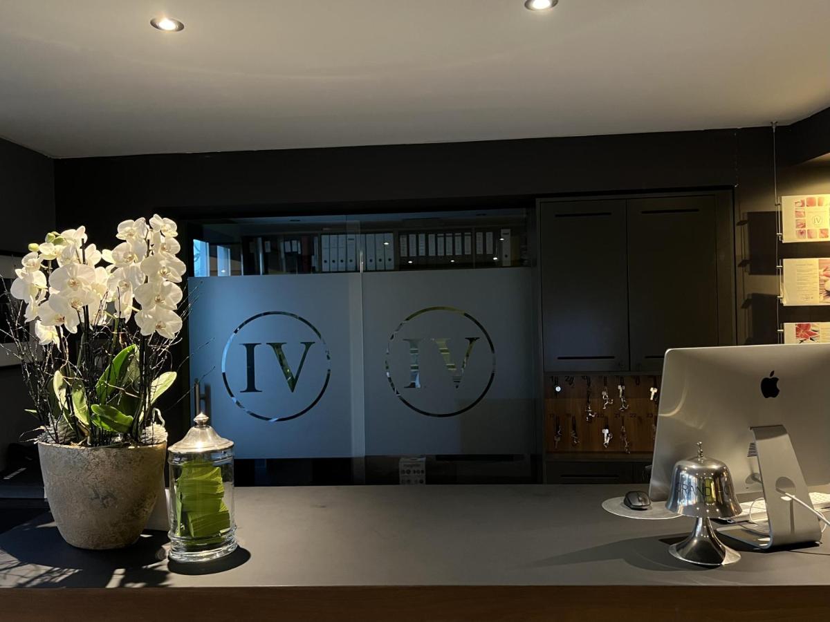 Télévision ou salle de divertissement dans l'établissement Hotel Restaurant Spa Ivan Vautier