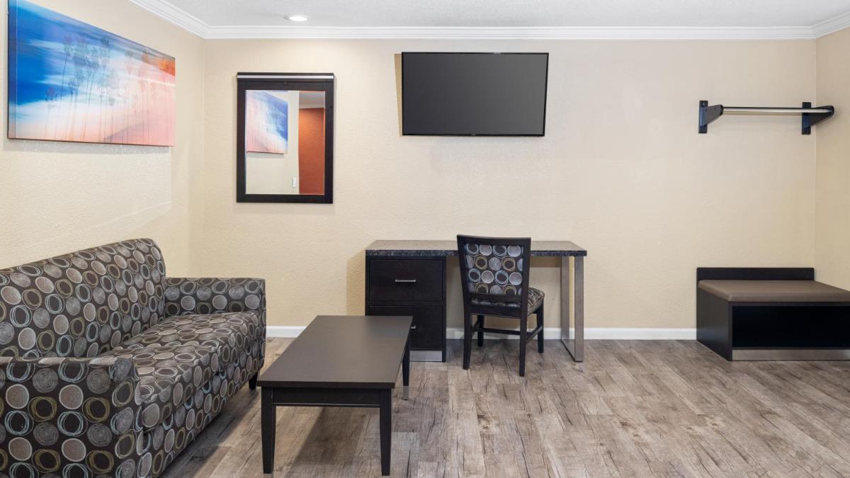 Scandia Motel - Housity