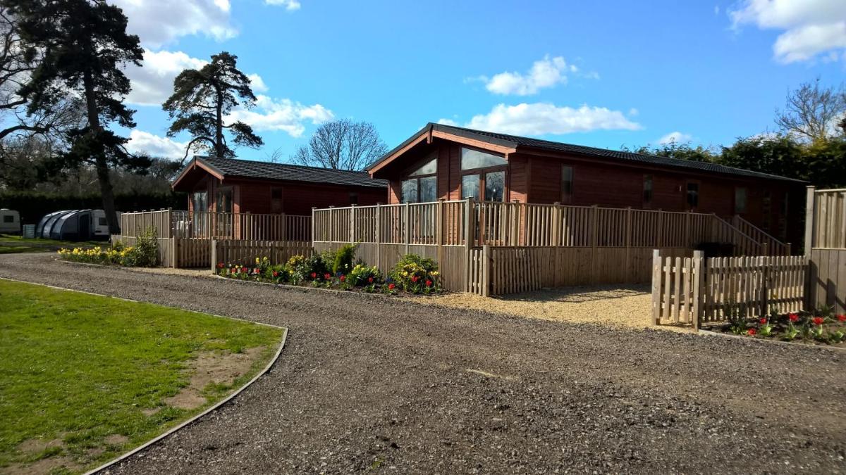 King's Lynn Caravan & Camping Park - Housity