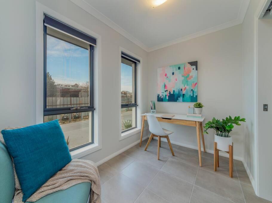 Merchant's Court, Quiet and Central 3 bedroom townhouse - Housity