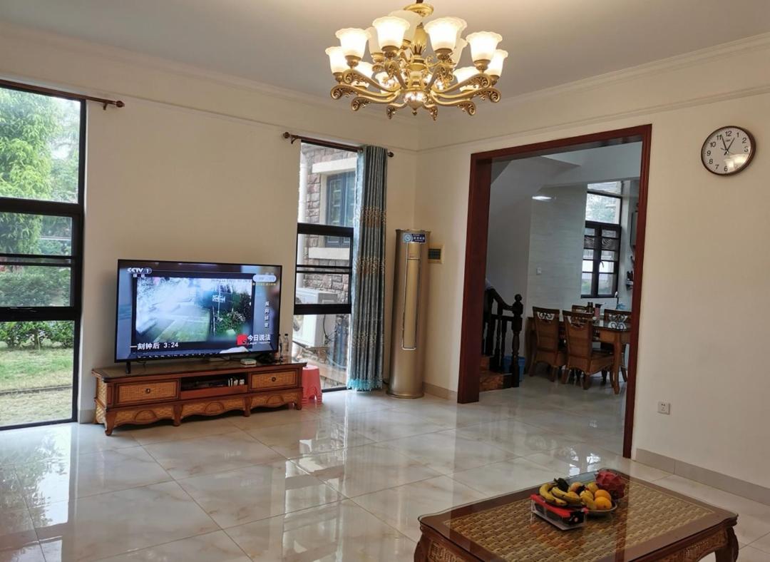 Beautiful Haikou courtyard villa - Housity