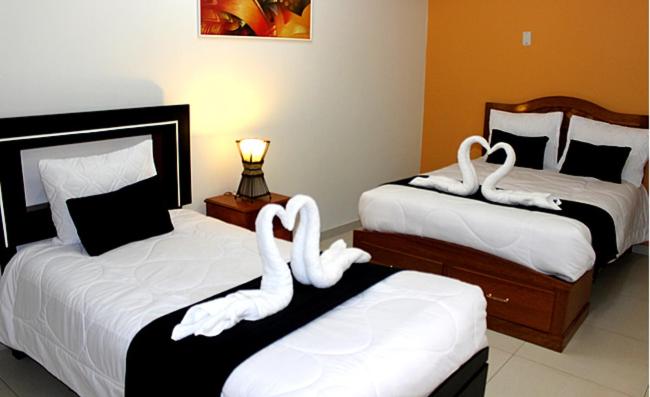 Hostal Universal Huaraz - Housity