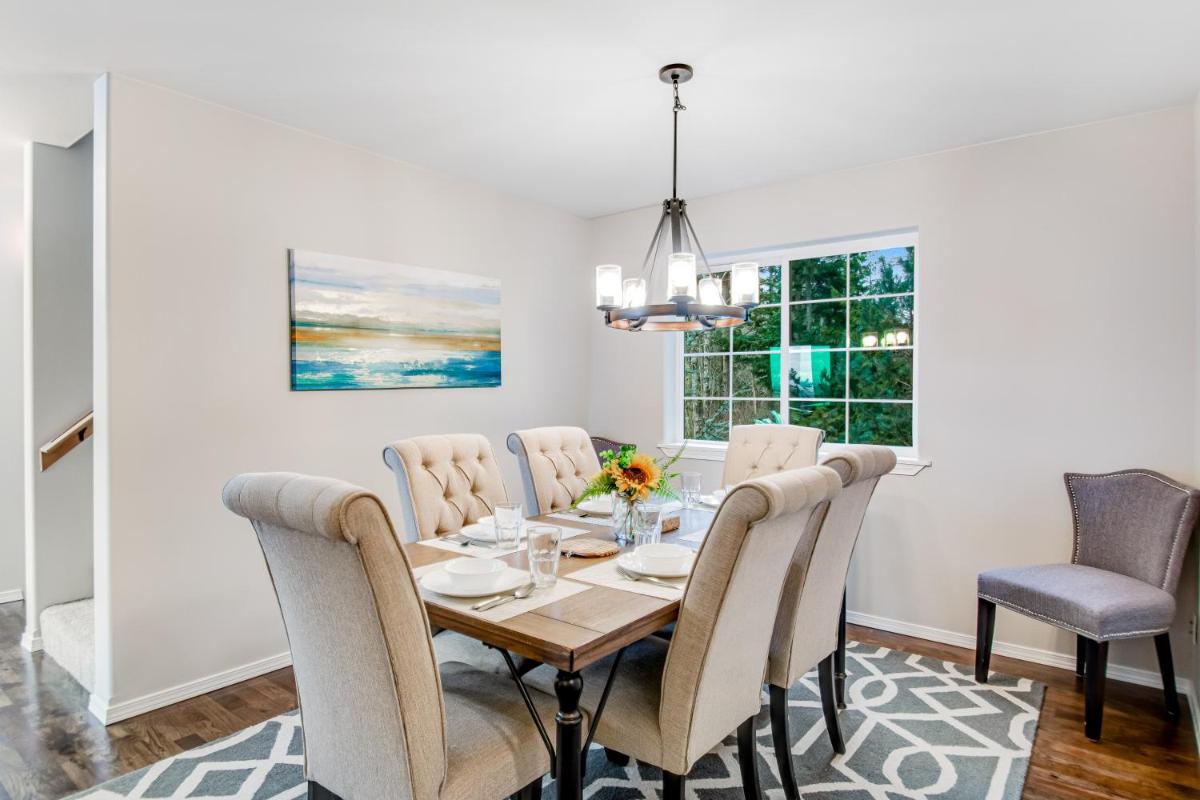 Oceanview Point Retreat - Housity