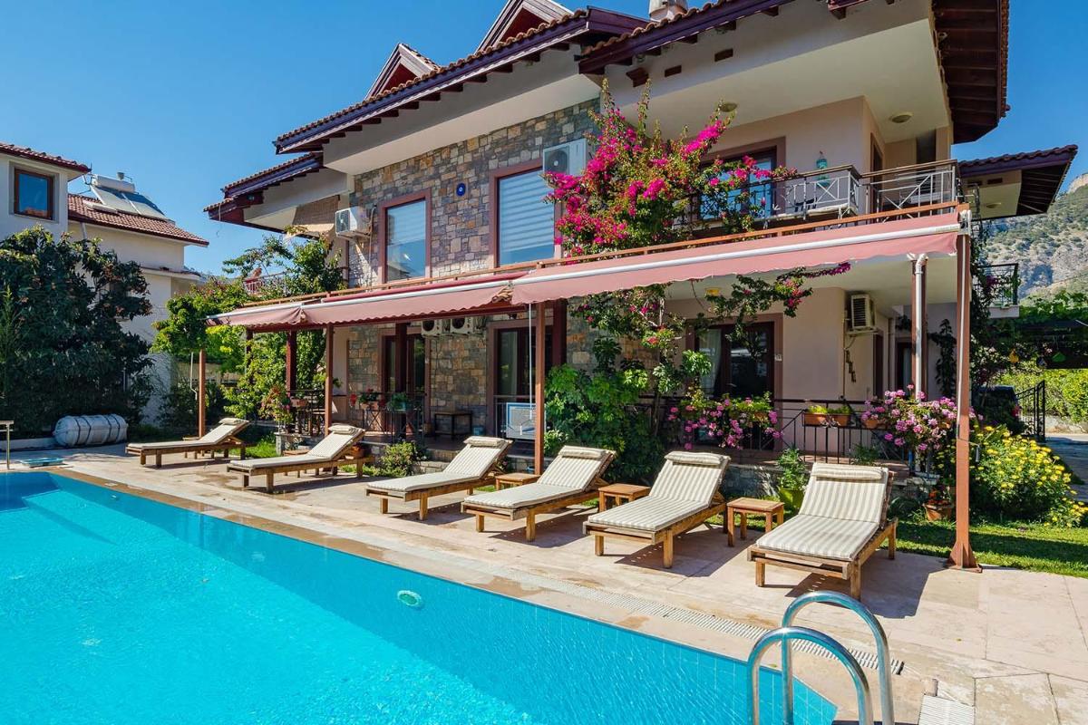 Vira Apart Suites - Housity