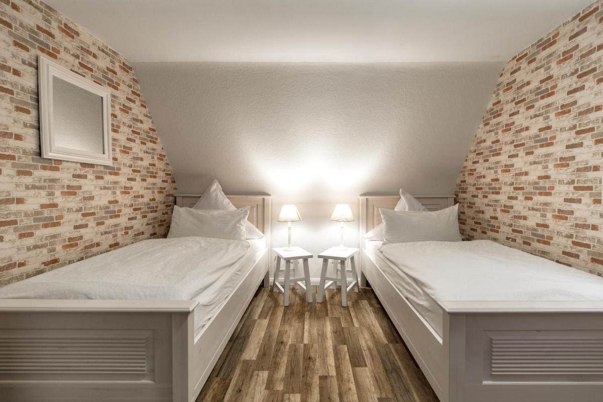 Ferienhaus - Dorfperle Borstel - Housity