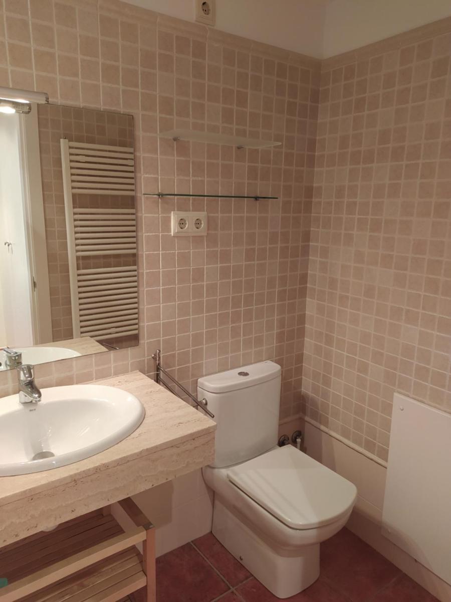 Apartament dúplex d'una habitació - Housity