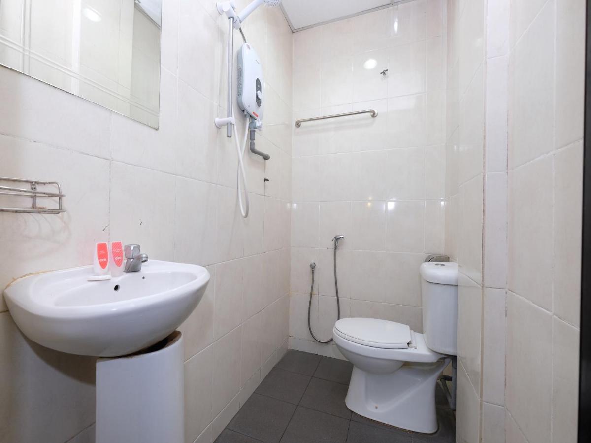 Marjan Hotel Sdn Bhd - Housity