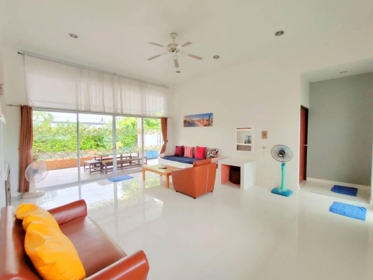 Suitetrails - บ้านชายเล แพร 1