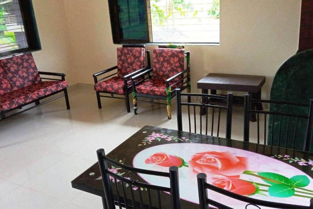 Ekaant Holiday Home - EK17 - Housity