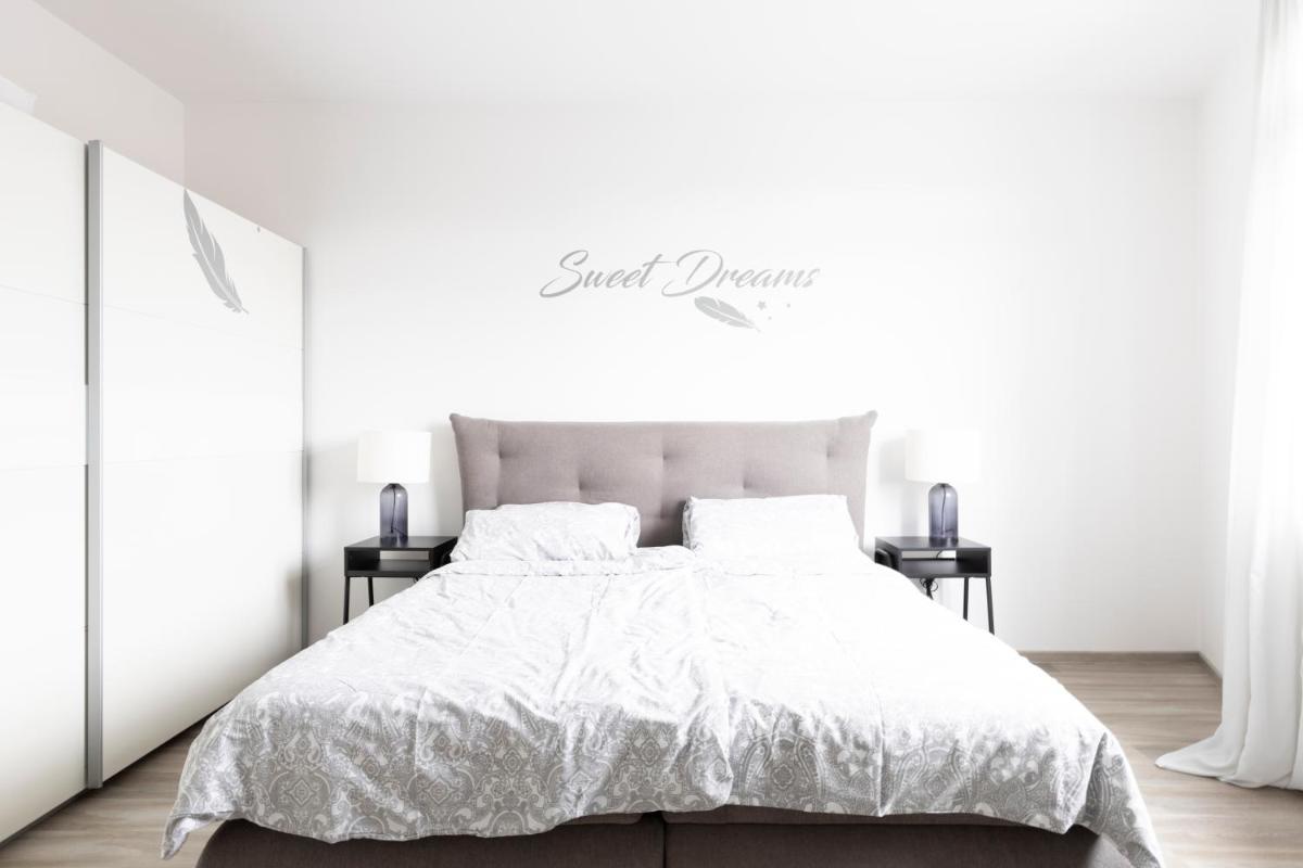 Moderne 2 Zimmer Ferienwohnung mit Dachterrasse - 95qm - Housity