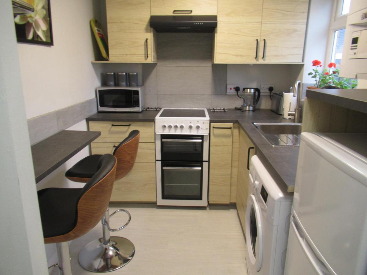 Bradley Stoke House - Housity