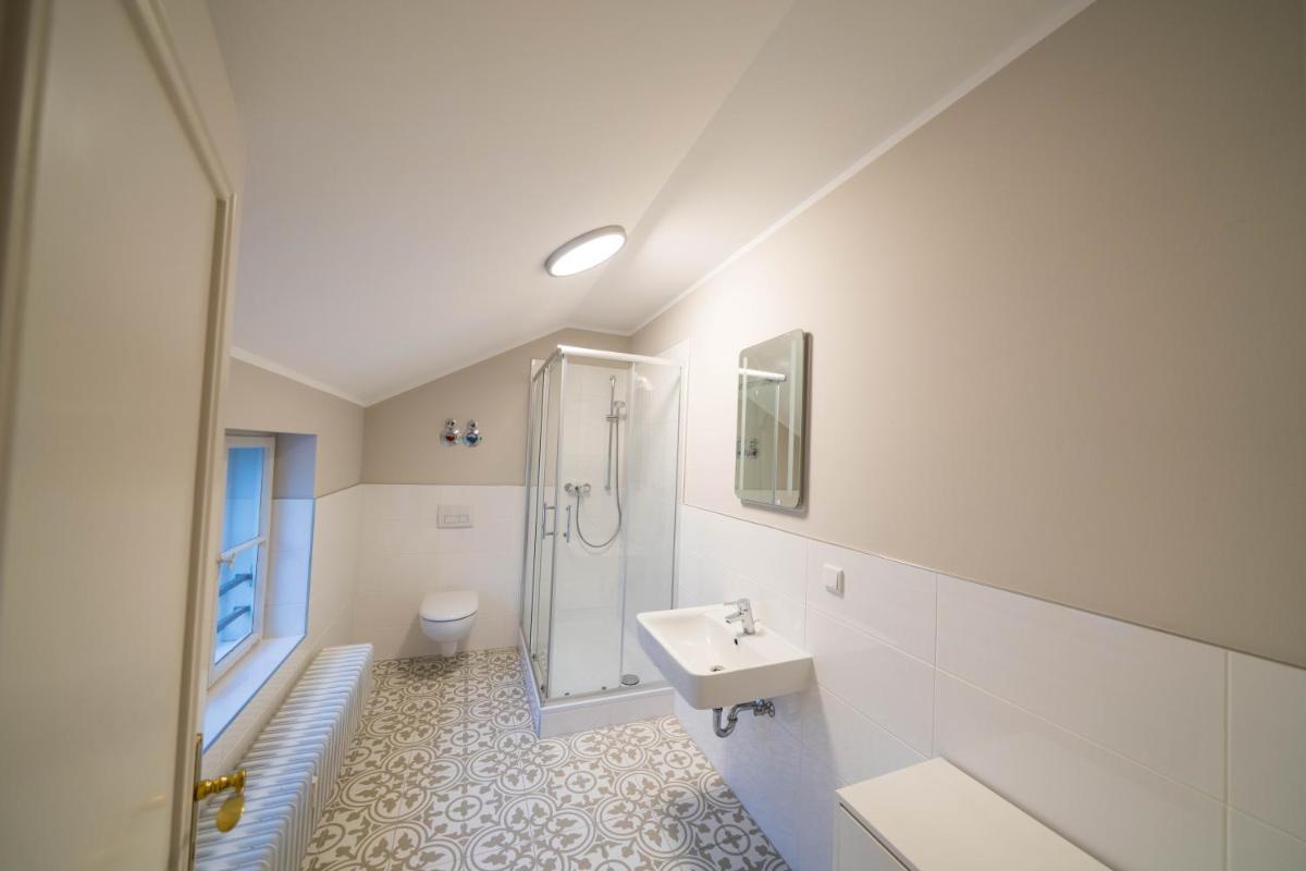 Aparthotel Villa Elon - Housity