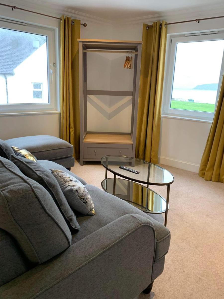 Lamlash Bay Hotel - Housity