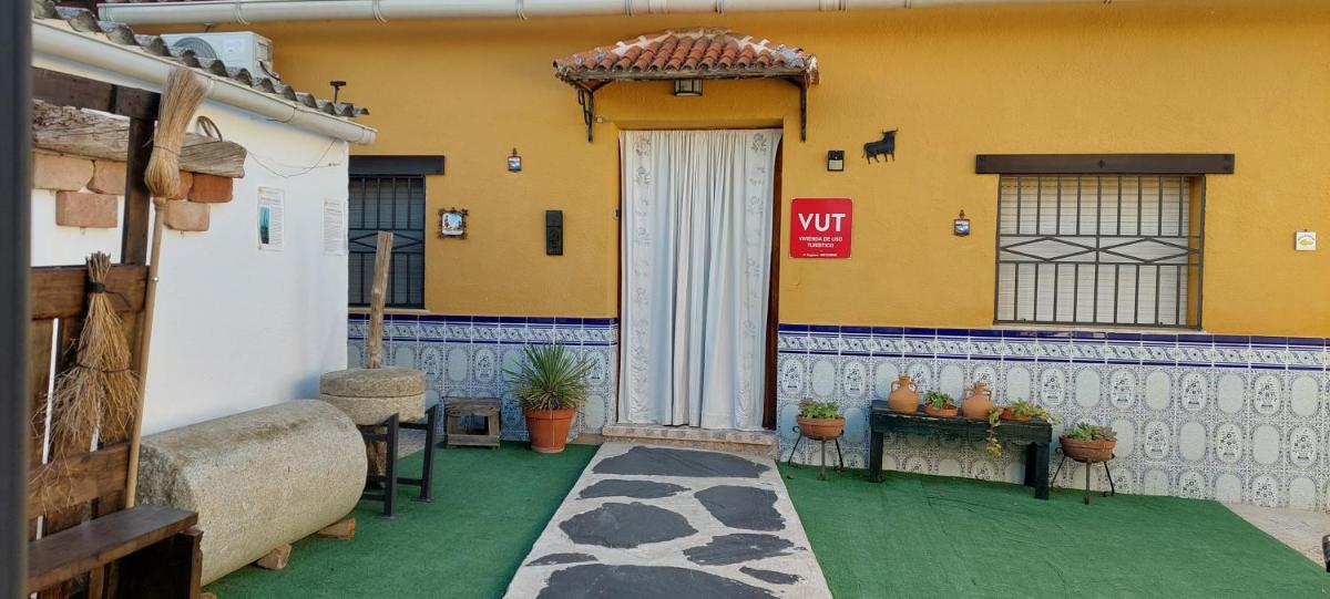 Casa Labradores Piscina, SPA, Barbacoa y Salon Juegos - Housity