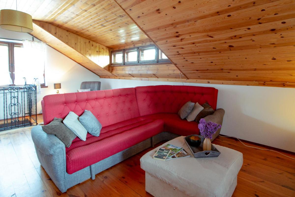 Domek w Borach Tucholskich - Housity