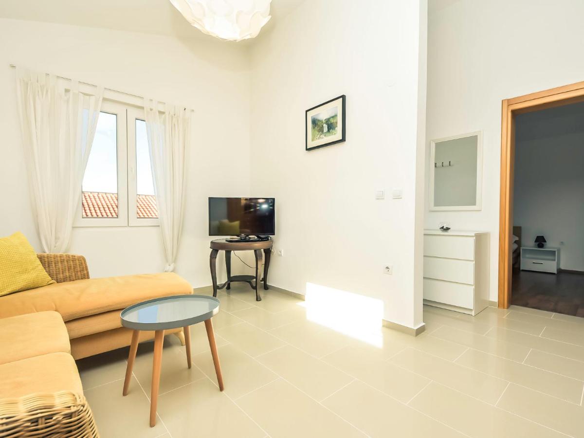 Apartment Daniela by Interhome - Housity