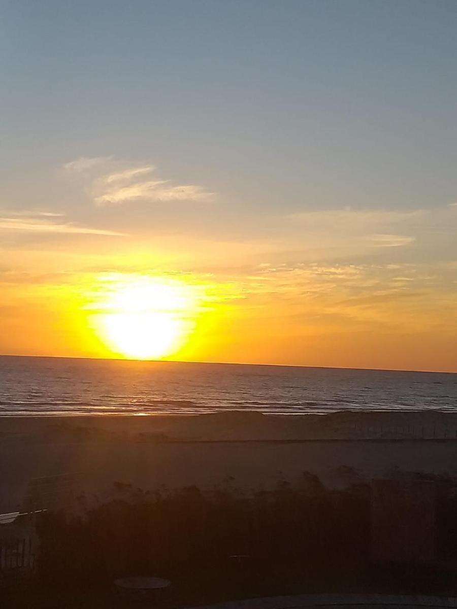Vilas na Praia Residence Canoa Quebrada CE Ap 10 Superior com vista geral da Praia e Dunas e com privacidade total - Housity