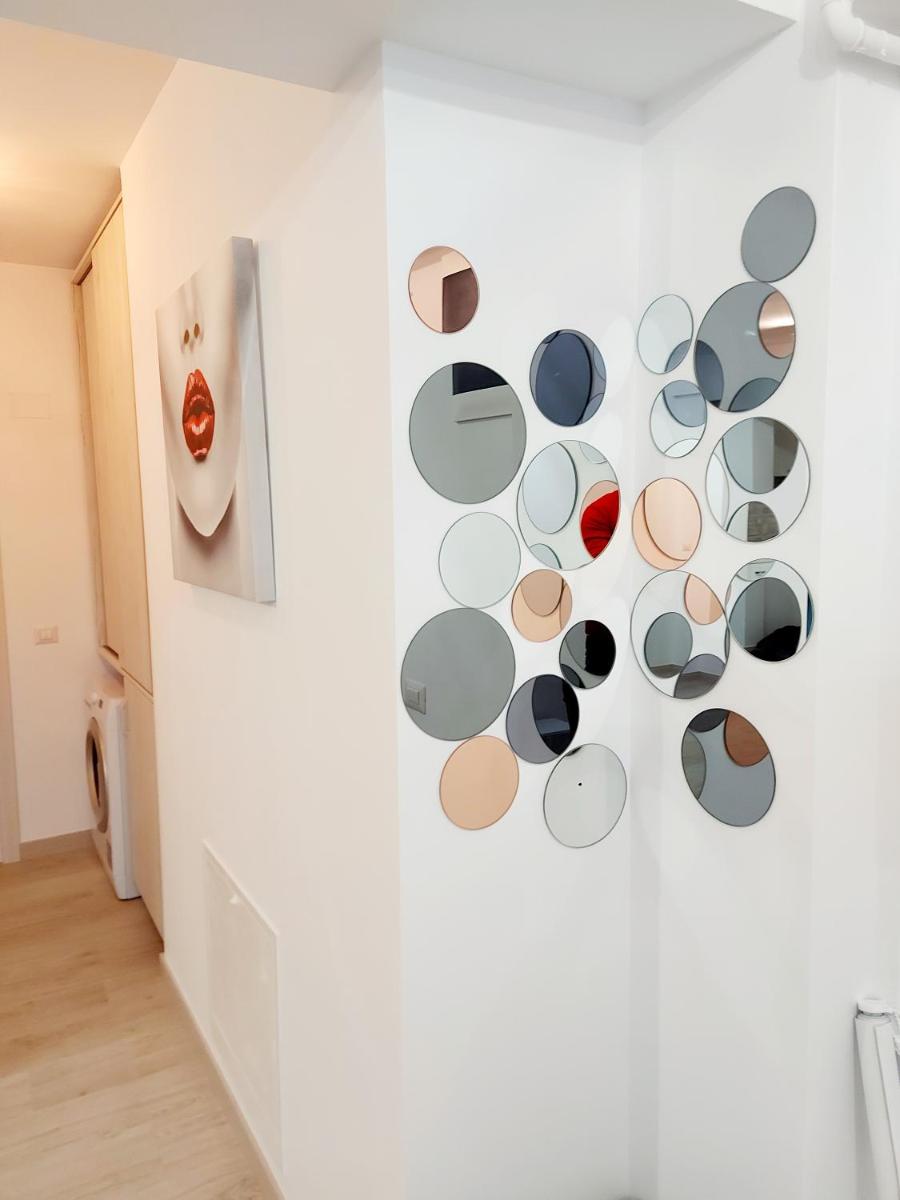 Black&White Suites - Housity