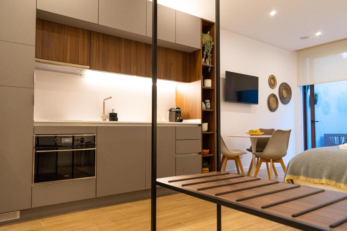 Oliva Teles 53 - Sophia Terrace - Housity