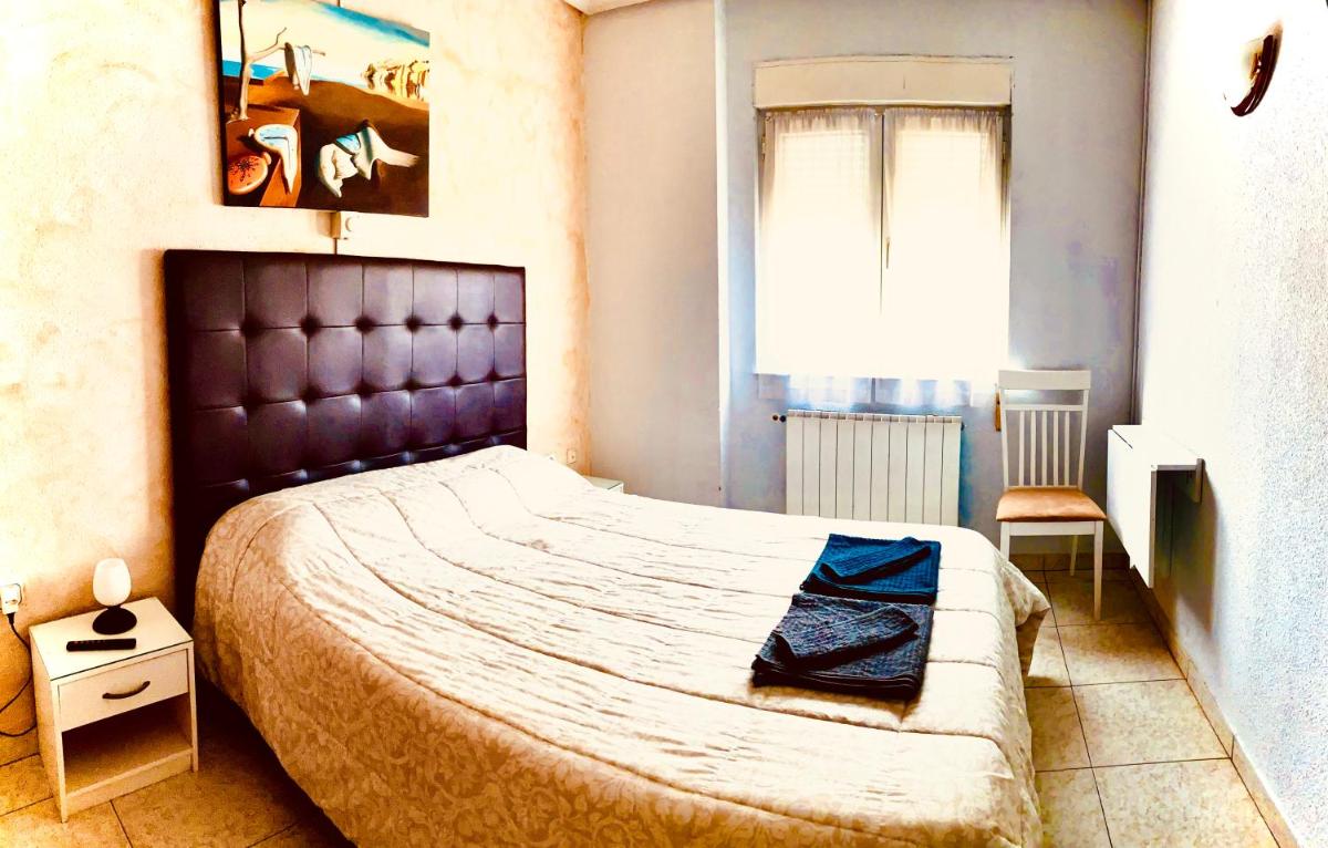 Hostal Sol Naciente - Housity