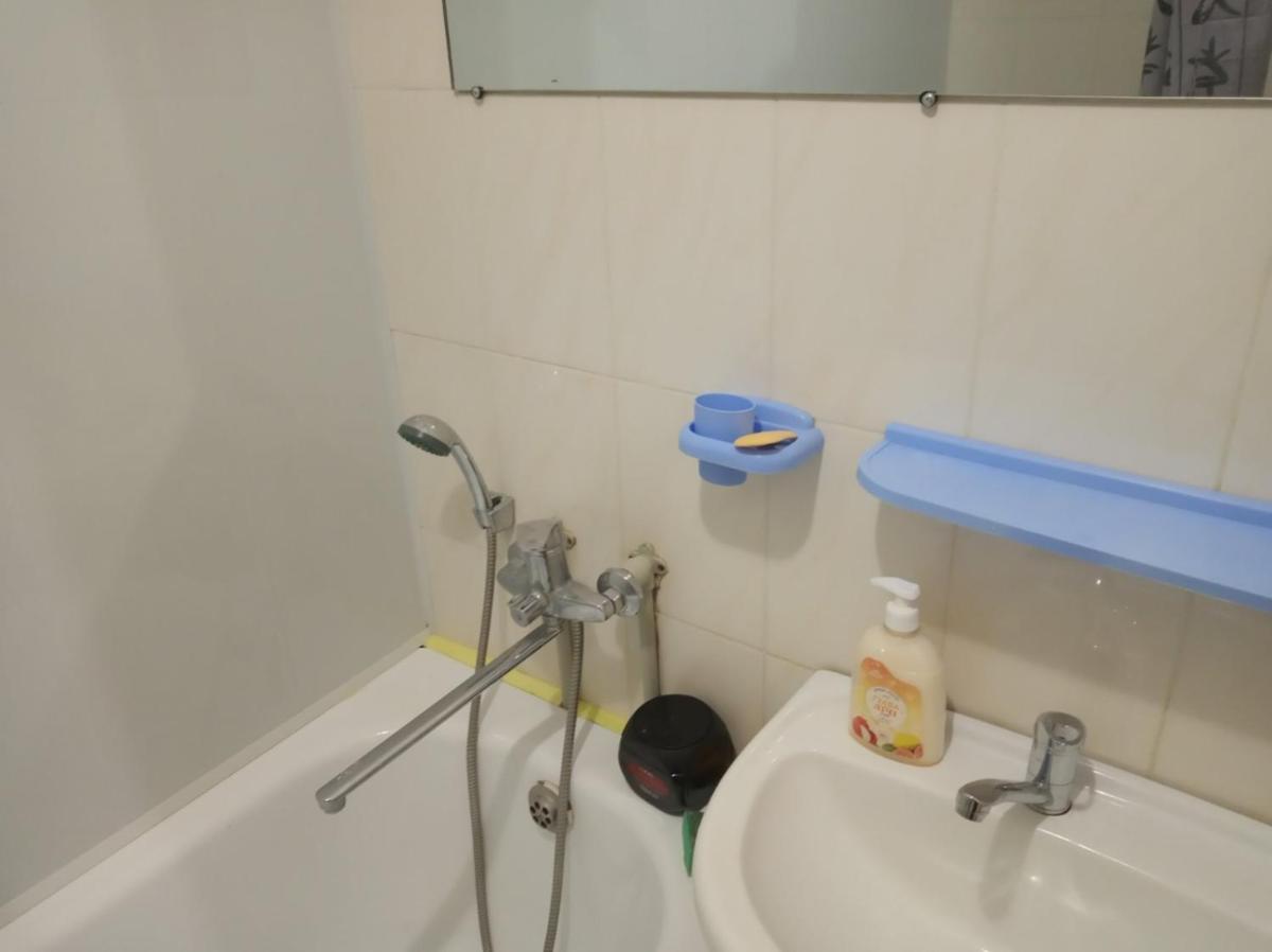 Уютная 2 комн. квартира на Красном Камне - Housity