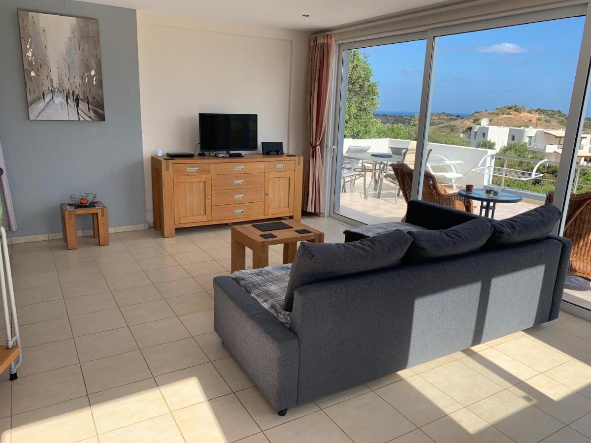 Milatos Heights Villa. - Housity