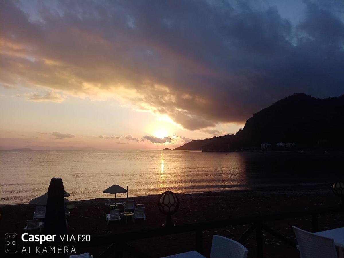 Oba 09 restaurant-motel-beach - Housity