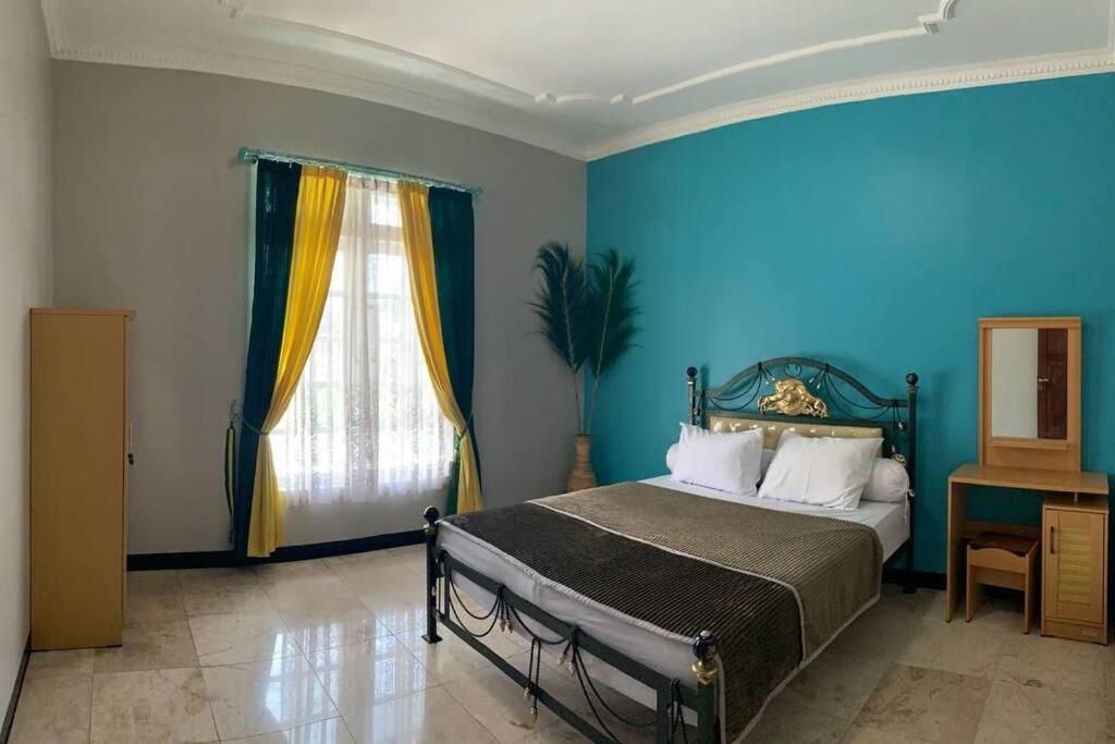 Villa Rusa (Best Place you can get in da' town!) - Housity
