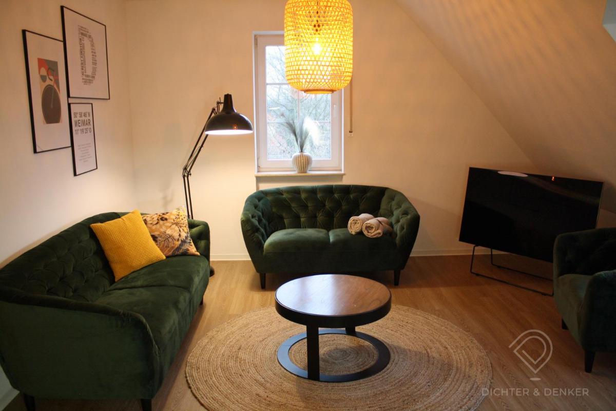 Dichter & Denker - Housity