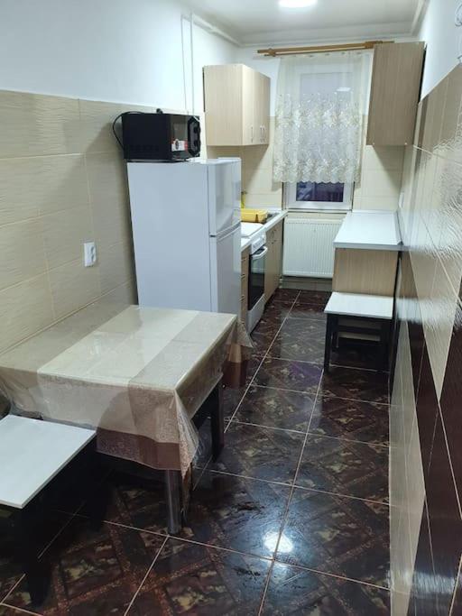Apartament spatios, living+ 2 dormitoare - Housity