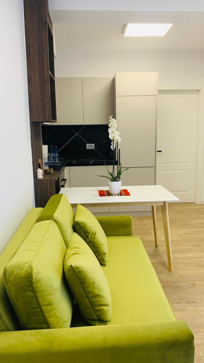 Proper Central Apartment - Hizvo
