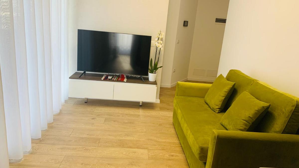 Proper Central Apartment - Hizvo