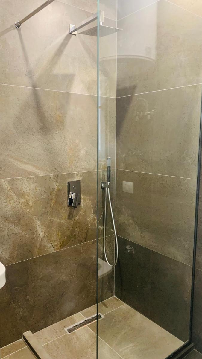 Proper Central Apartment - Hizvo