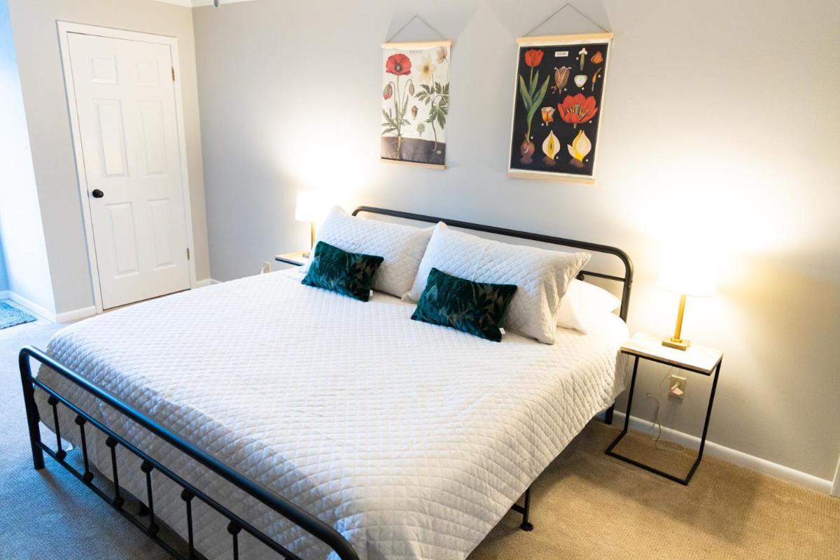 Moon Lake Farm - Housity