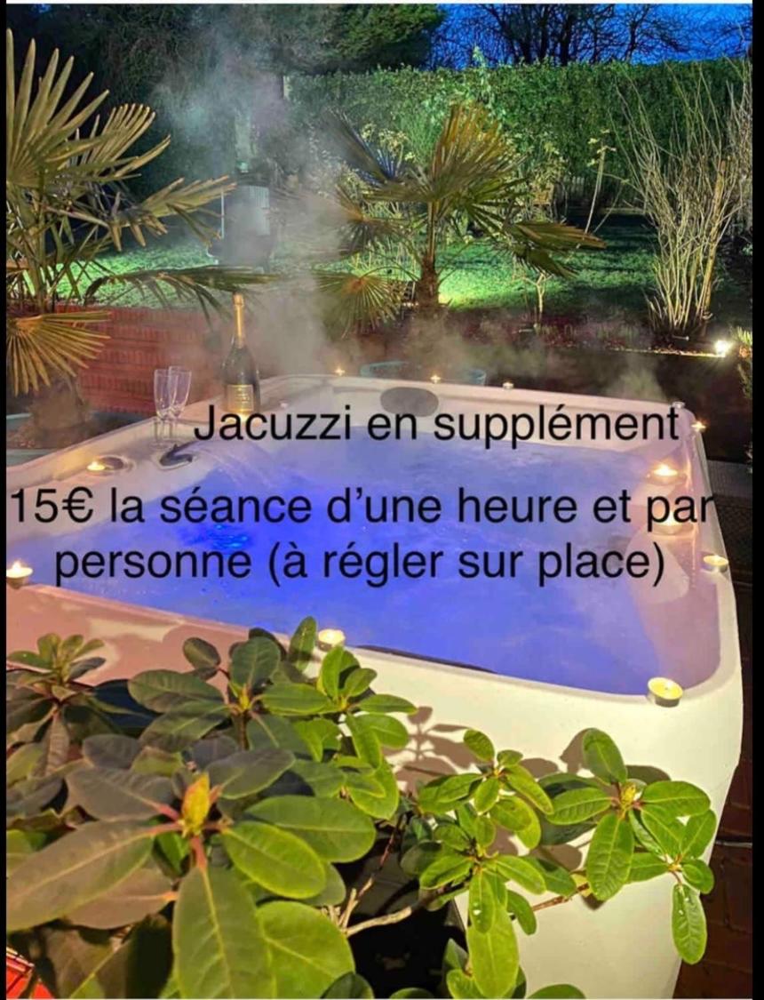 Le jacuzzi de Marie - Housity