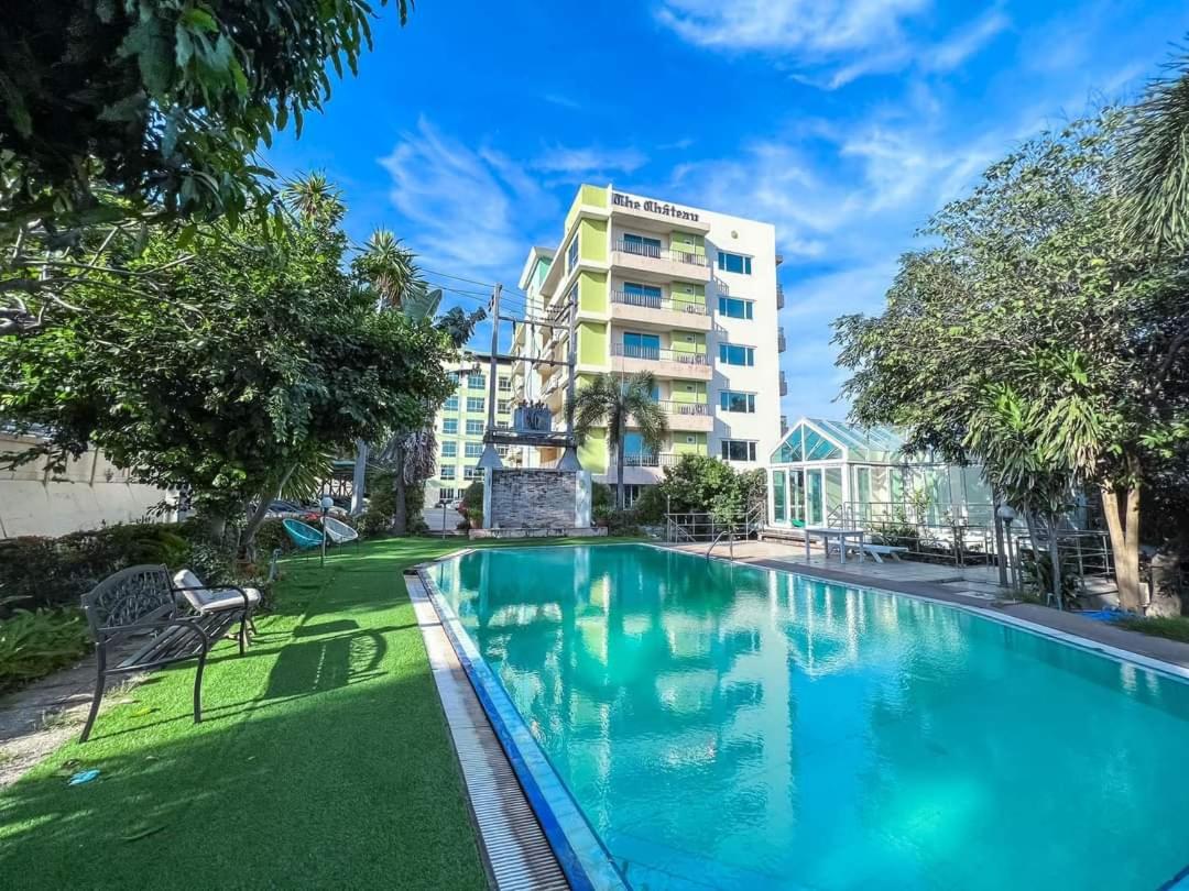 โรงแรม ชาโตว์วิสต้า - Hizvo